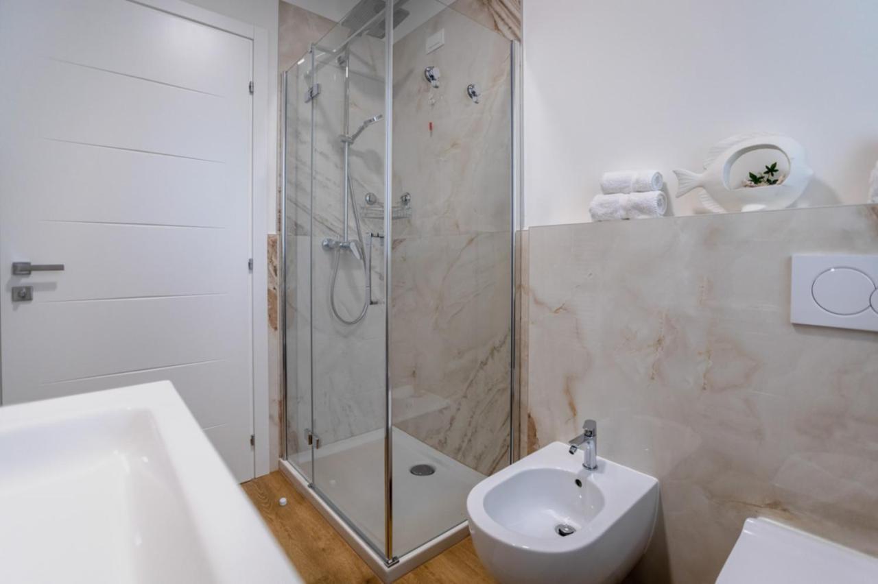 B&B Quattro Stagioni Charme And Wellness Besnate Exterior photo